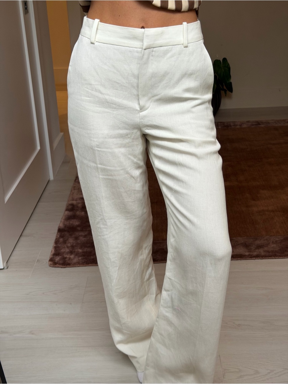 Aritzia Cream Wide-Leg Linen-Blend Chinos